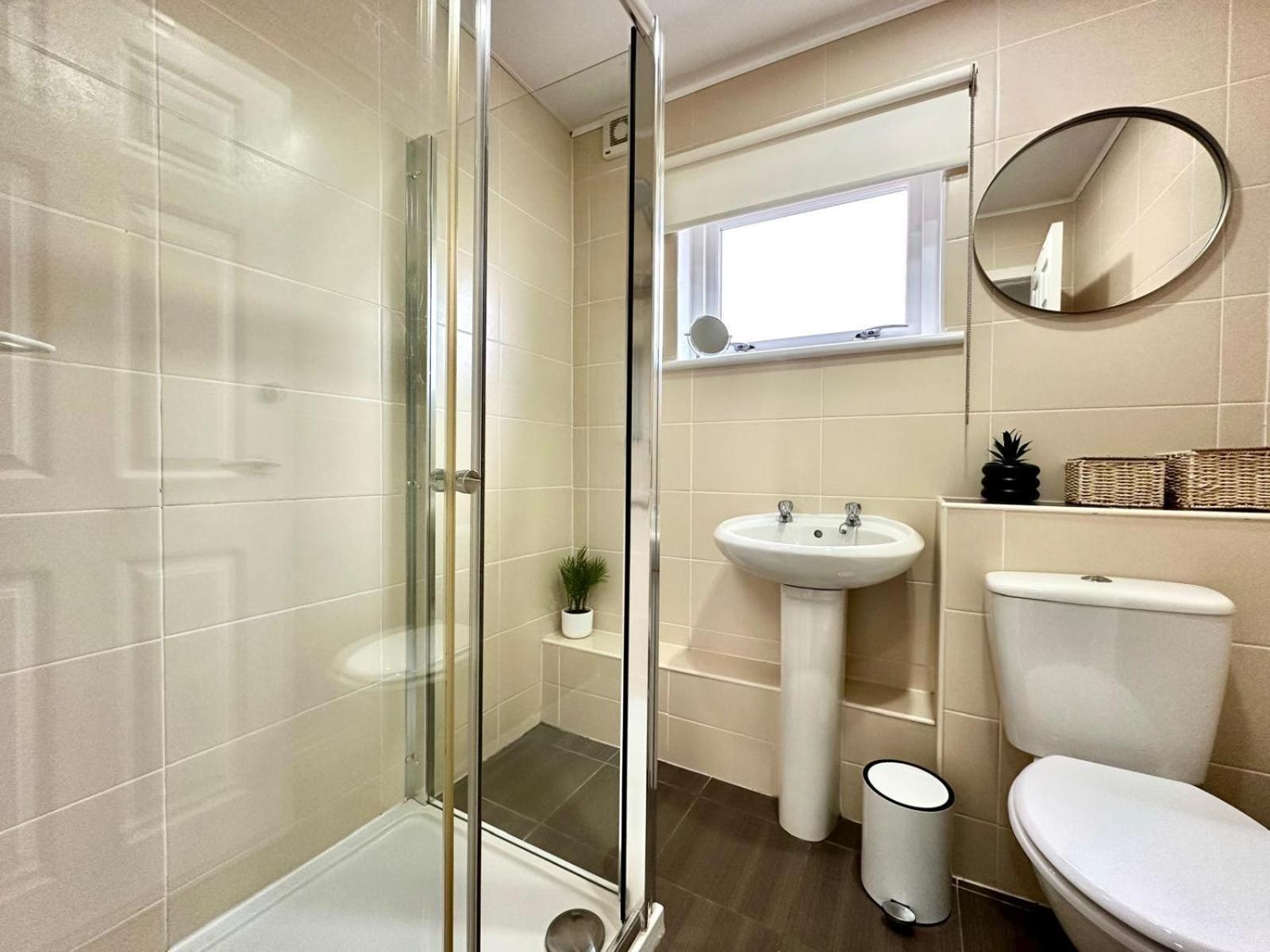 Fifty Five On Gilmour Street Apartment Eaglesham Екстериор снимка